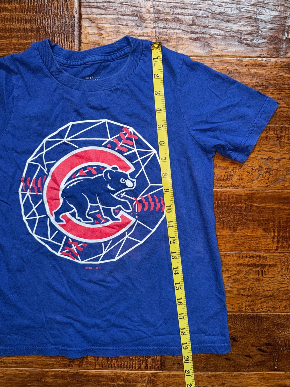 Chicago Cubs Logo Tee Shirt, Youth Small - Picture 4 of 5